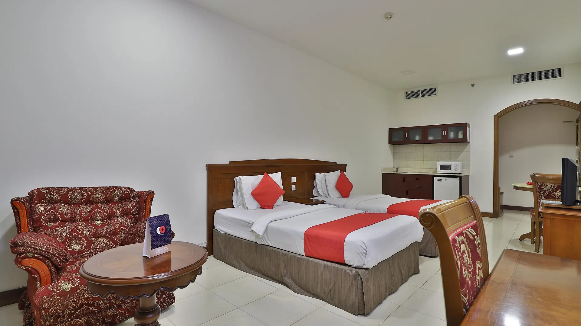 Moon Valley Hotel Apartment - Bur Dubai, Burjuman 3*, Dubai United Arab Emirates