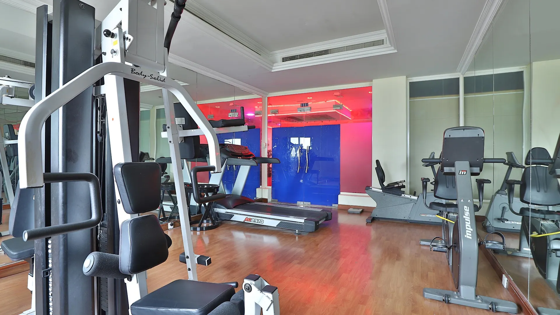 Moon Valley Hotel Apartment - Bur Dubai, Burjuman Aparthotel Dubai