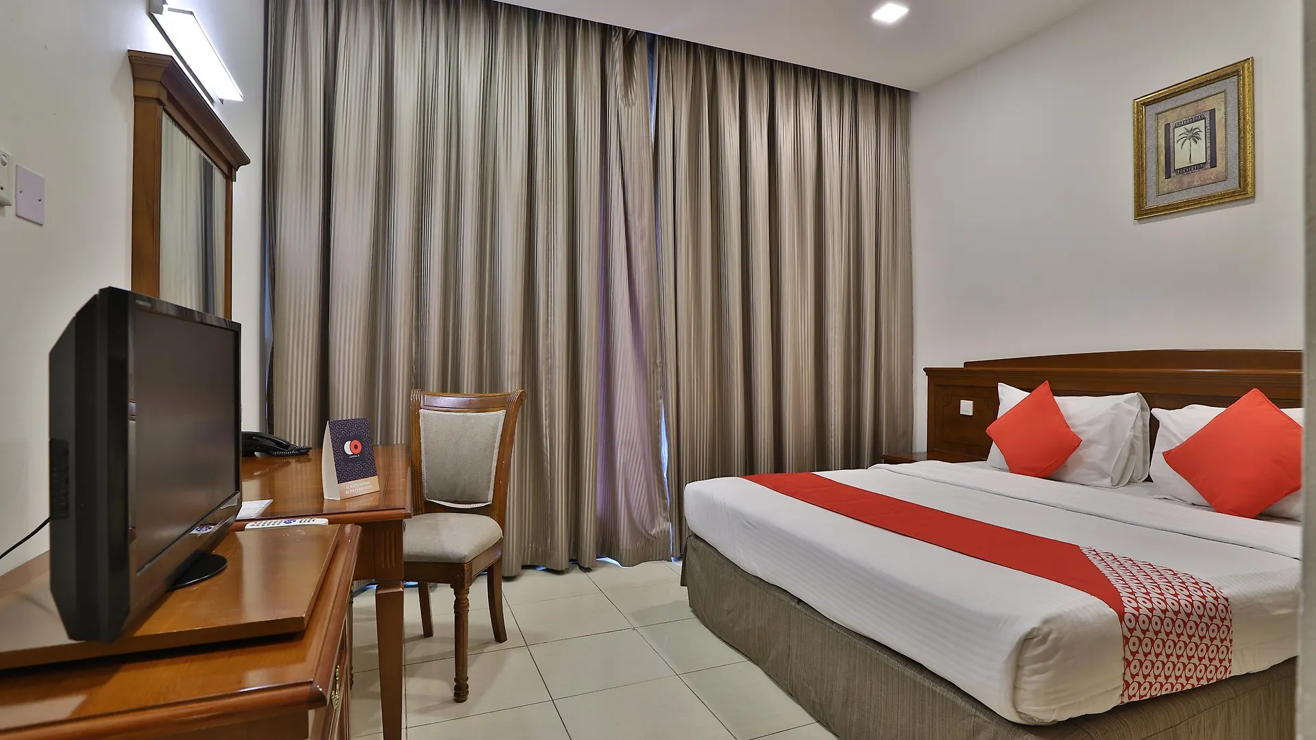 Moon Valley Hotel Apartment - Bur Dubai, Burjuman
