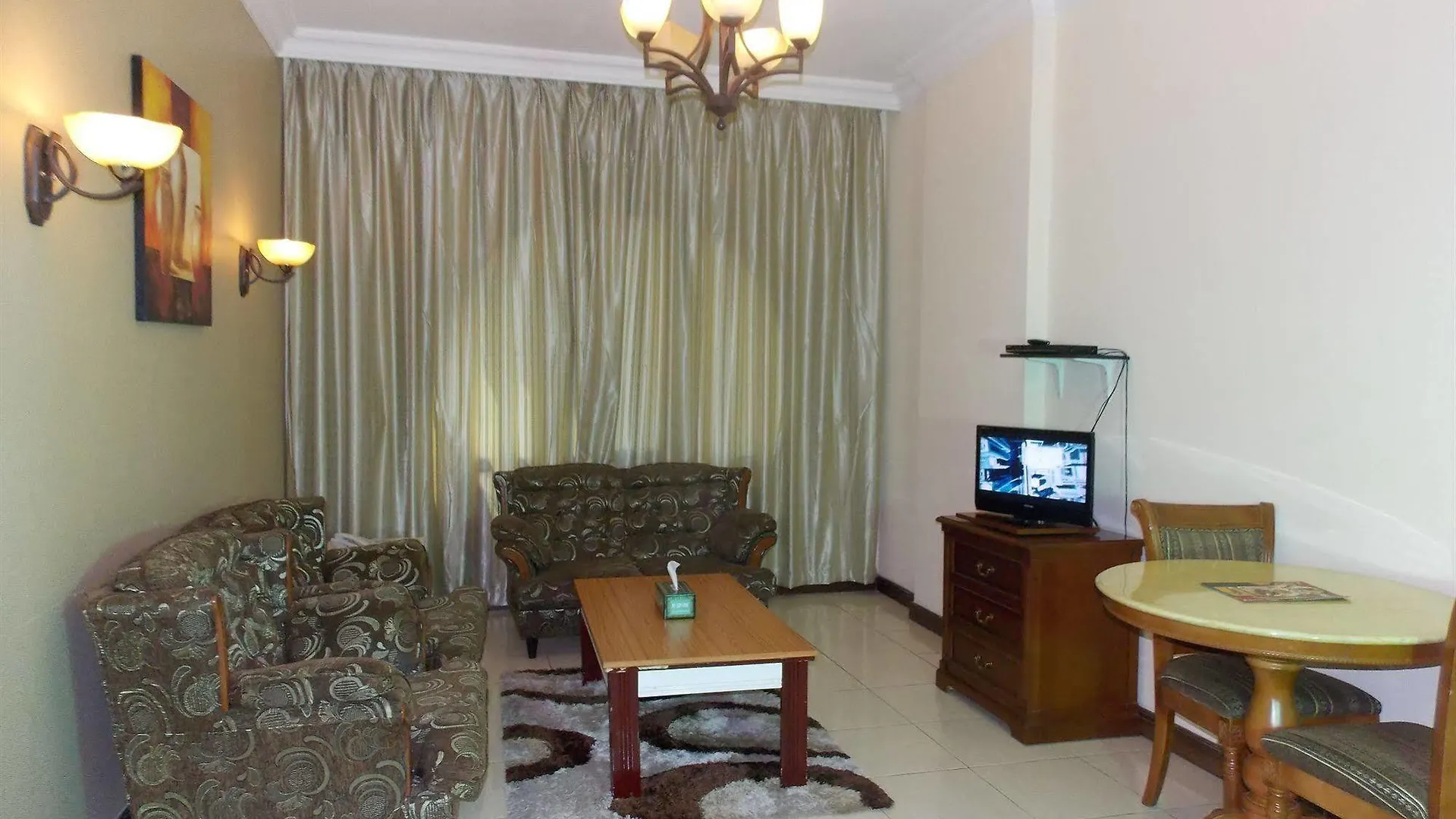 Moon Valley Hotel Apartment - Bur Dubai, Burjuman Dubai