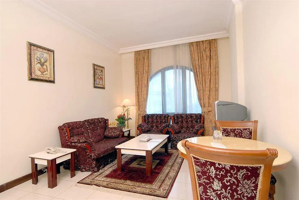 Moon Valley Hotel Apartment - Bur Dubai, Burjuman Aparthotel Dubai